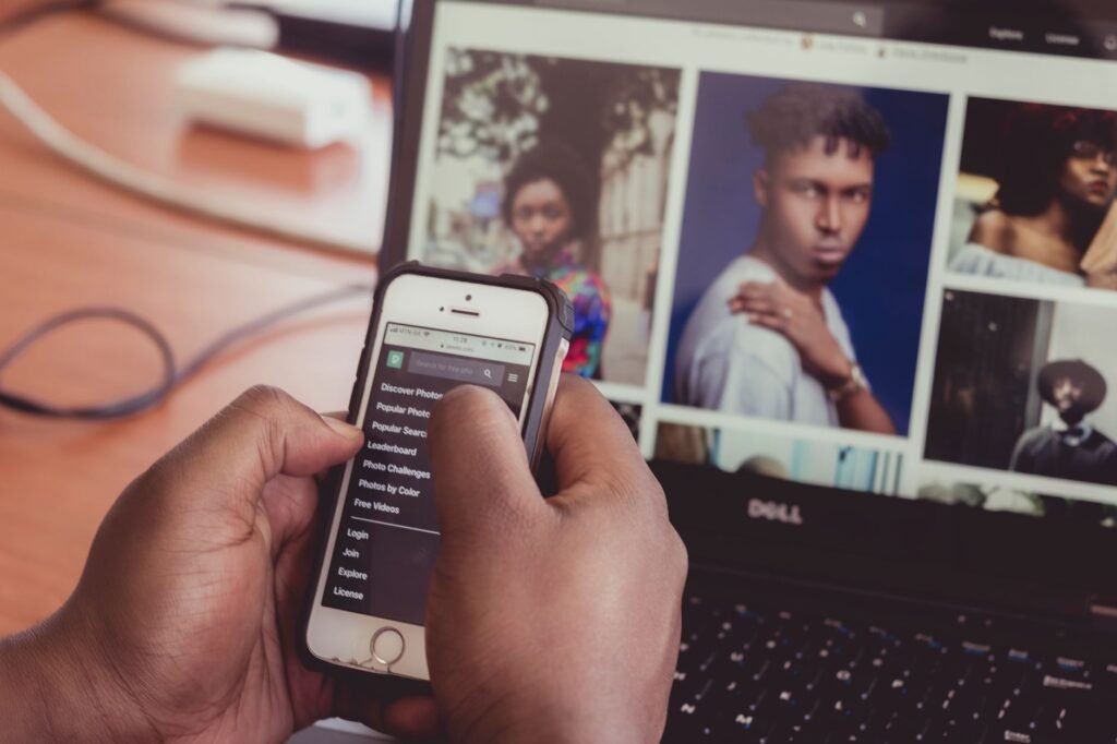 fake image verifier online for social media pictures